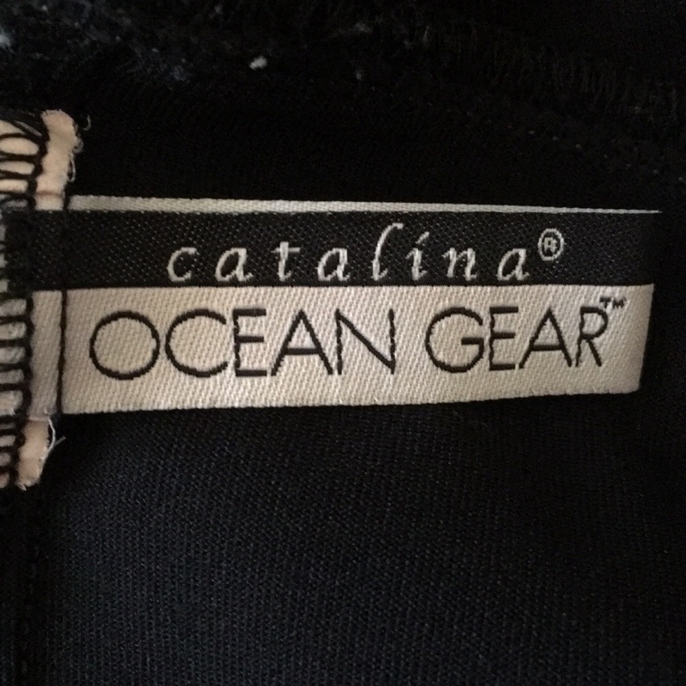Ocean Gear Black and shimmering green swim suit - Picture 6 of 7